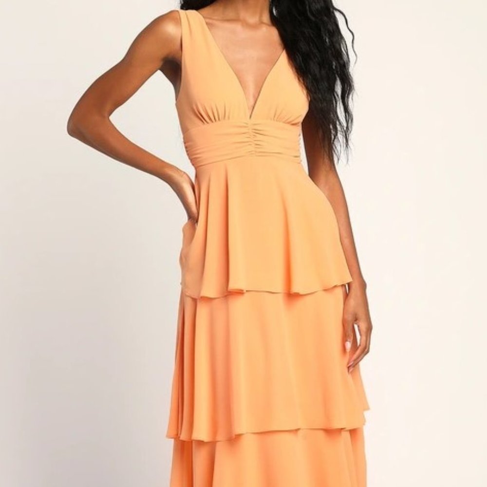 Beautiful Light Orange Sleeveless Tiered Midi Dress - Size Small